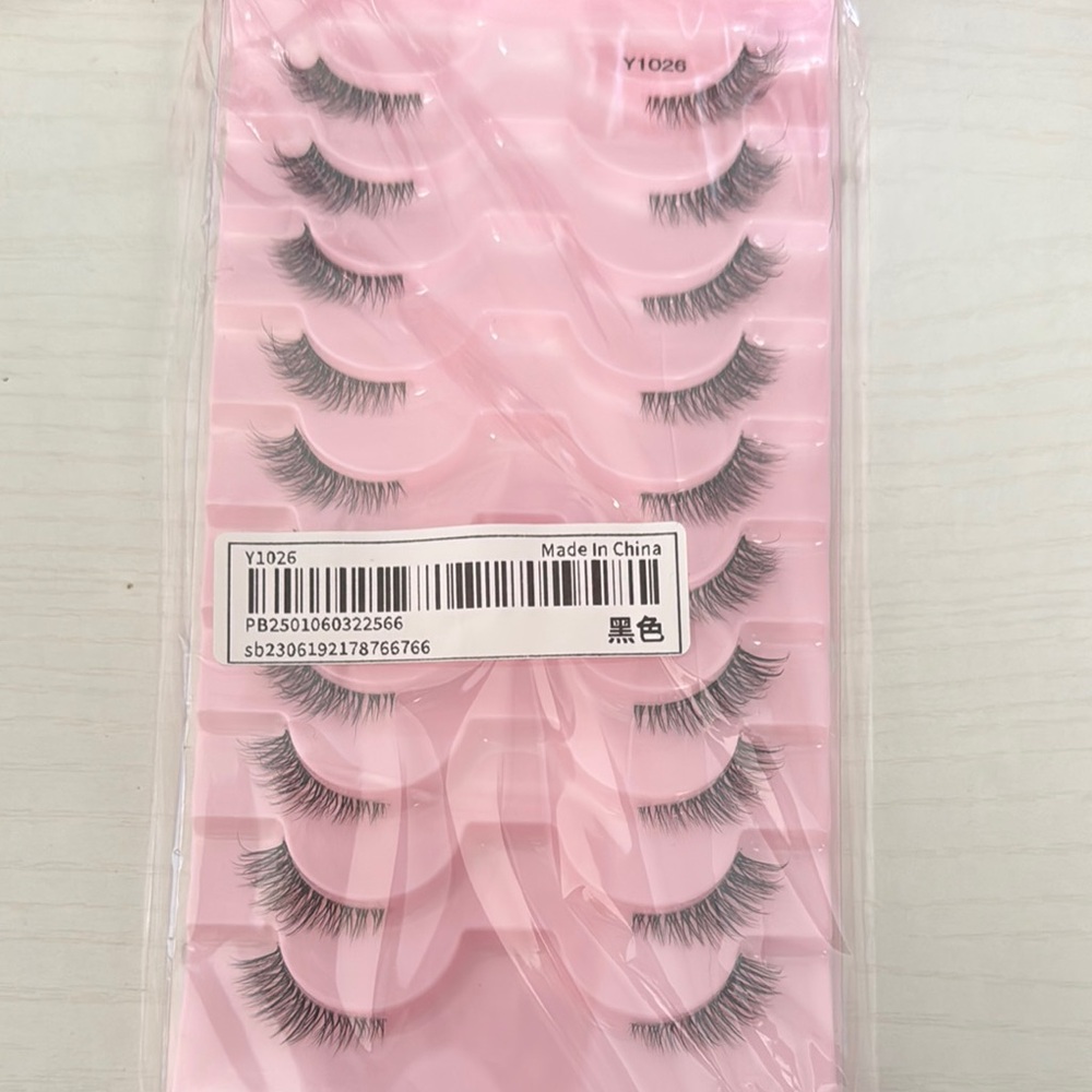 Pack of False Eyelashes